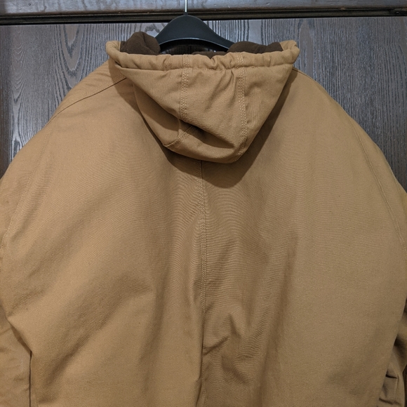 Men's Winter Parka - Picture 4 of 5